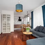 Gorczewska 181 Free Garage By Perfect * Varsó