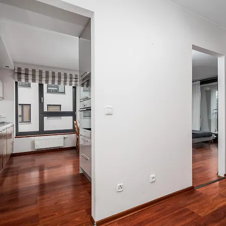 Gorczewska 181 Free Garage By Perfect Apartman