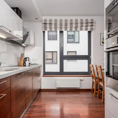 Gorczewska 181 Free Garage By Perfect Apartman
