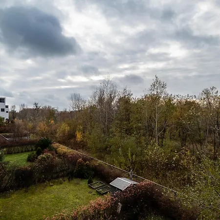 Gorczewska 181 Free Garage By Perfect *