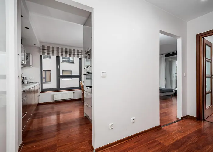 Gorczewska 181 Free Garage By Perfect Lejlighed