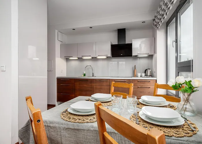 Gorczewska 181 Free Garage By Perfect * Warszawa